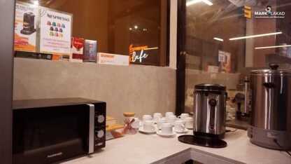 Book SureDesk All-Day Desk for Only P250 - Image 7
