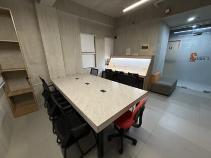 Studeo Spaces Conference Room for 10 (FlexiRoom 2)